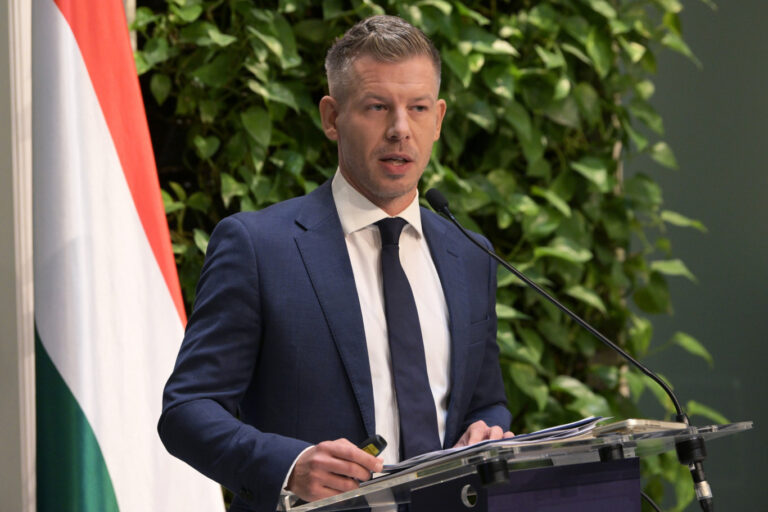 V-Híd nélkül folytatnák a déli körvasutat